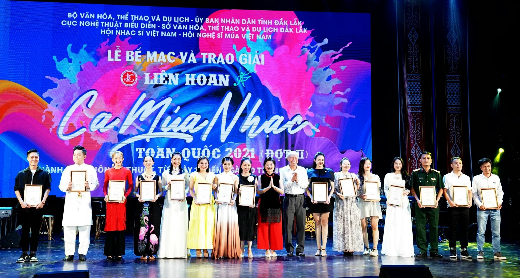 Bế mạc Liên hoan Ca, Múa, Nhạc toàn quốc năm 2021 (đợt 2)